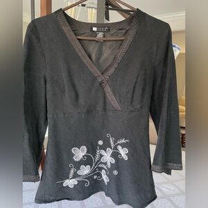 Carole Little black with Embroid floral women’s top